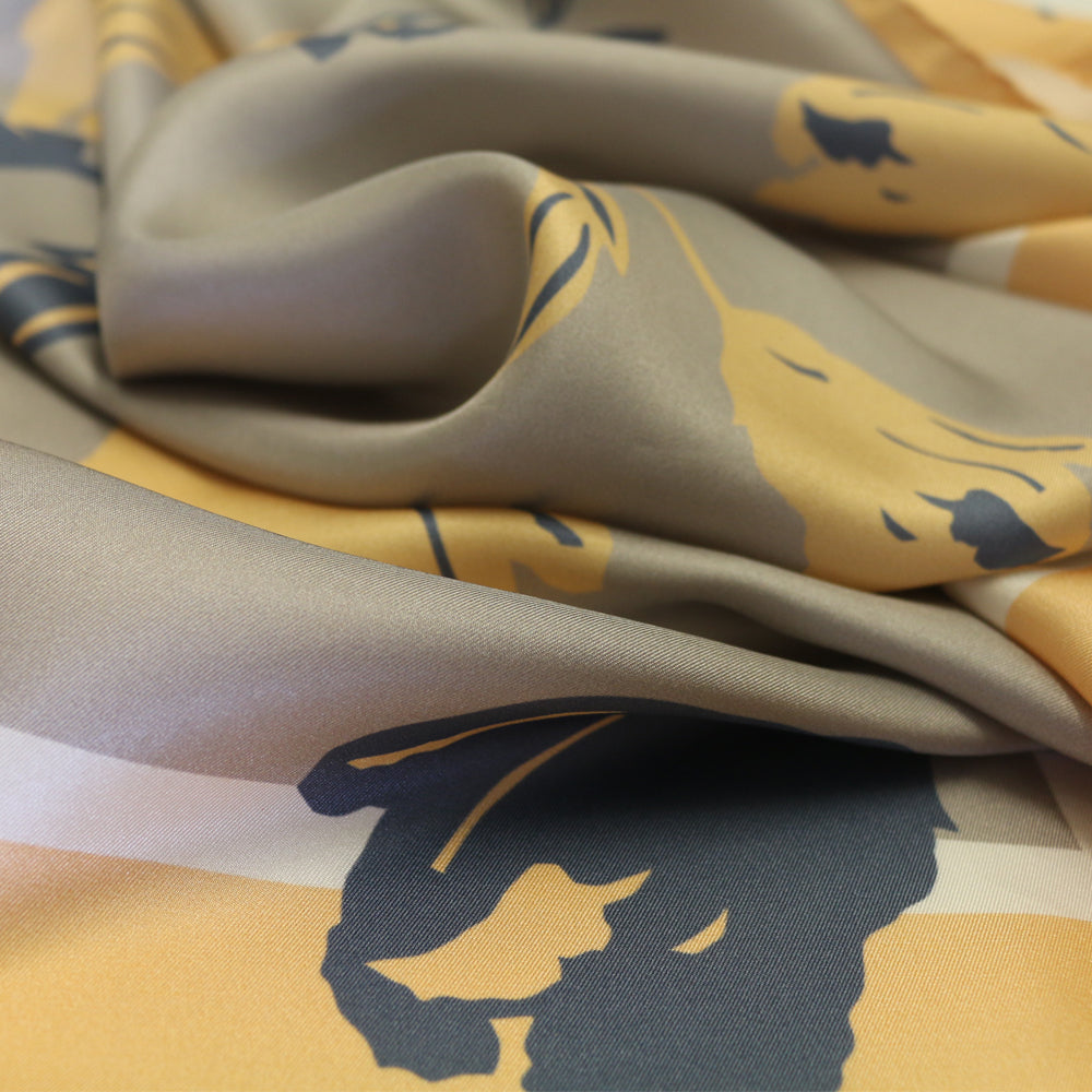 ALBURY TUILIP SCARF IN SILVER, APRICOT AND WHITE